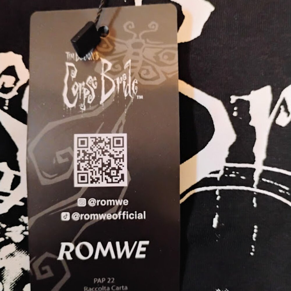 Corpse Bride | ROMWE Letter & Figure Graphic Lace Cold Shoulder Tee - Size Small - Picture 5 of 7